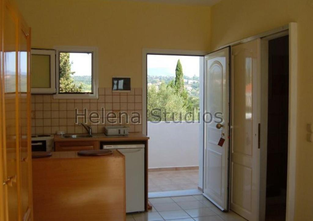 Helena'S Studios Livathos  Rom bilde